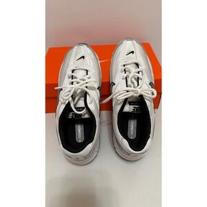 Nike Initiator Womens Running Shoes White Metallic Silver Black FQ6873-101 Sz 8